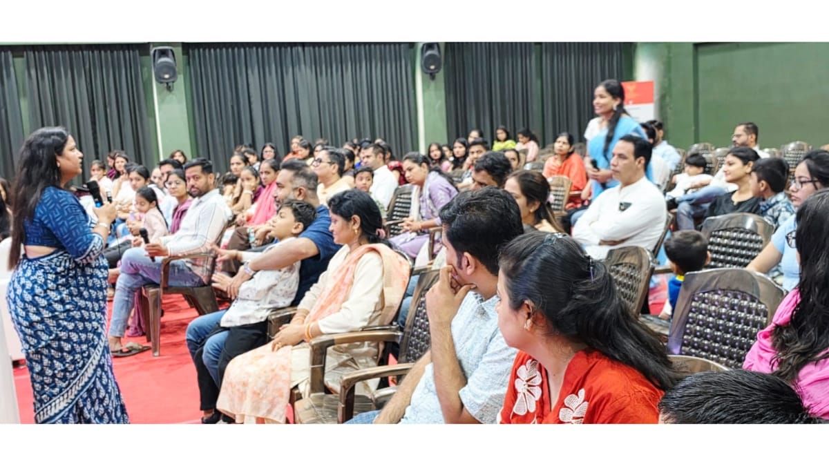 स्कूल की शिकायतें सिर्फ अनुशासनहीनता नहीं, बच्चे की कठिनाई का संकेत: डॉ विनी झारिया